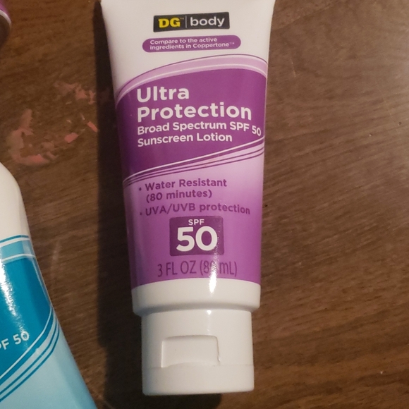 Sunscreen - Picture 4 of 4